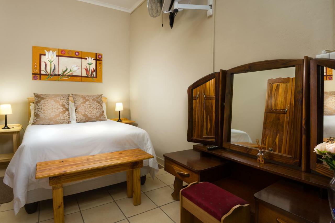 La La Dathel Guesthouse Colesberg Buitenkant foto
